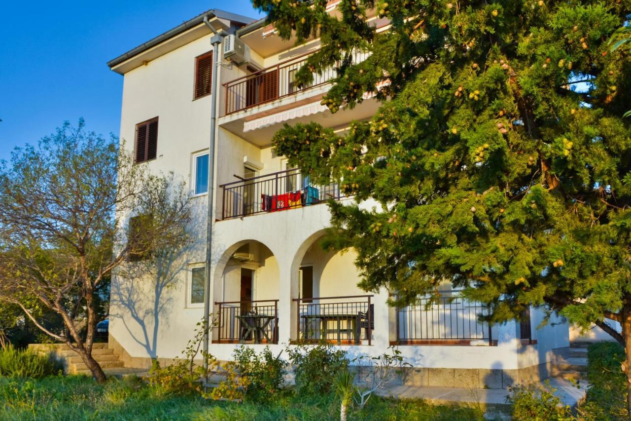 Apartments With A Parking Space Senj - 11520 Extérieur photo