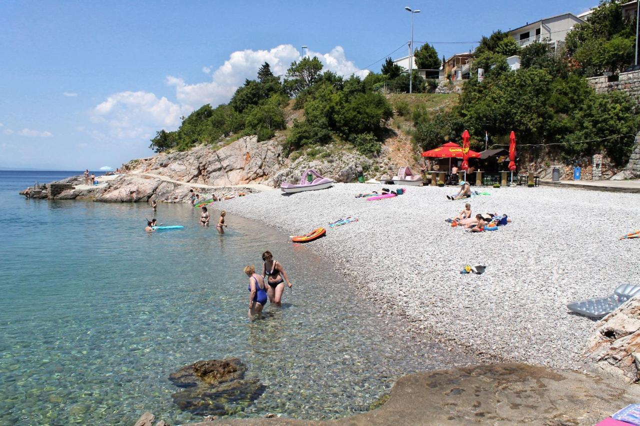 Apartments With A Parking Space Senj - 11520 Extérieur photo